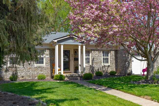 Several homes in Pasadena were built in the mid-1900's and feature cobblestone exteriors.