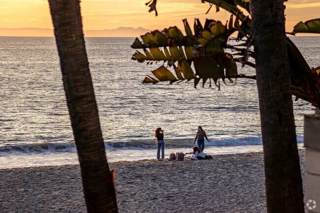The ocean can be viewed on clear days from Niguel Summit and is just a short drive to visit too.
