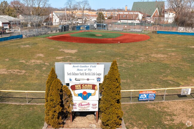 Gunther Field is the home of the No Bellmore-No Merrick Little League in North Bellmore.