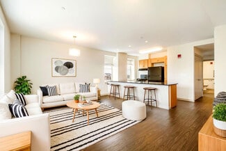 70 W Alexandrine St, Detroit, MI 48201