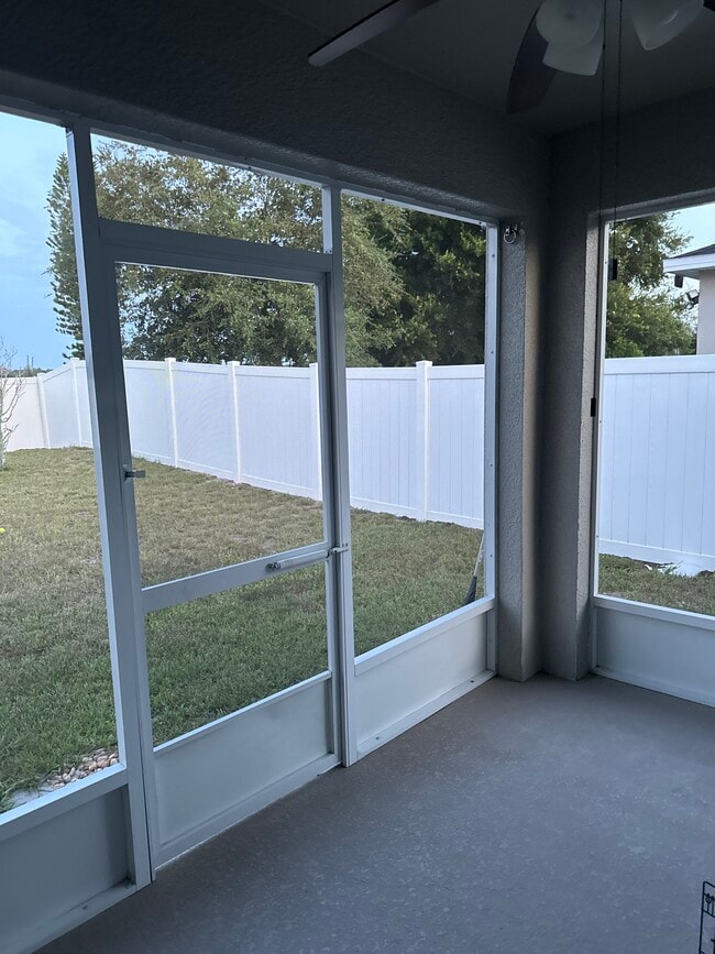 138 Tracy Cir, Haines City, FL 33844 - photo 6