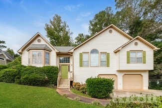 4006 Cinnamon Fern Ln, Woodstock, GA 30189