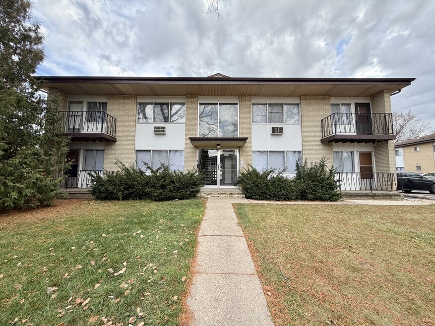 2505 Calypso Rd unit 1, Madison, WI 53704 - photo 1