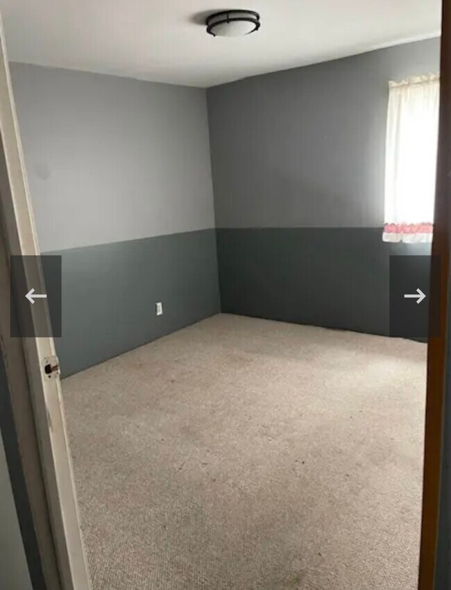 309 Plum St unit 1, Proctor, WV 26055 - photo 6