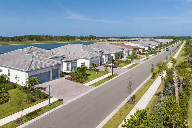 Beachwalk,  the newest neighborhood in Manasota, is pre-selling homes with their row of models.