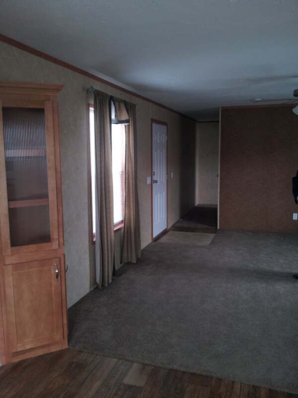 203 2nd St S, Froid, MT 59226 - photo 5