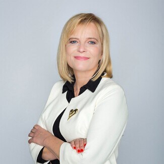 Debbie Kula