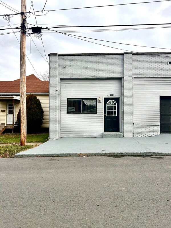 1916 Hamill Ave, Clarksburg, WV 26301