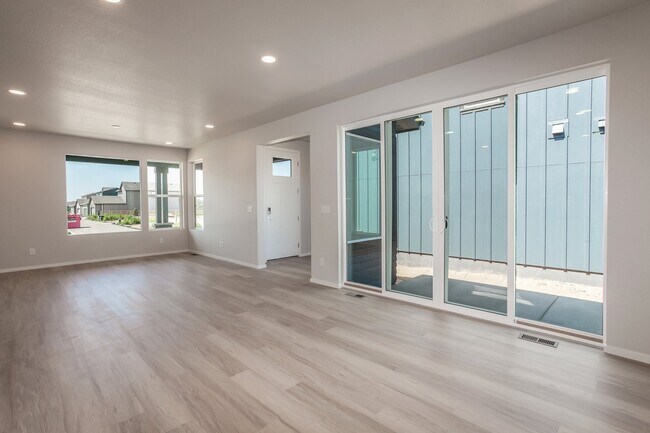 6116 Dutch Dr, Timnath, CO 80547 - photo 6