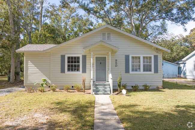 Woodlawn features many national-style homes.