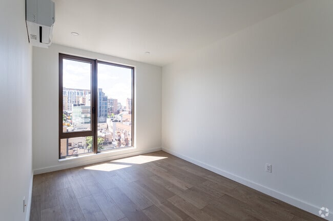 Urbn Edge, Flushing, NY 11354 - photo 5