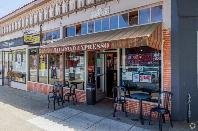 Railroad Expresso is one of the few cafes in Sunnyside along Monterey Street.