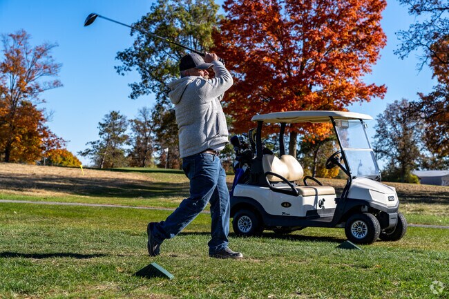Residents of Northeast Marion can play a round of golf at the nearby Elks Lodge course.