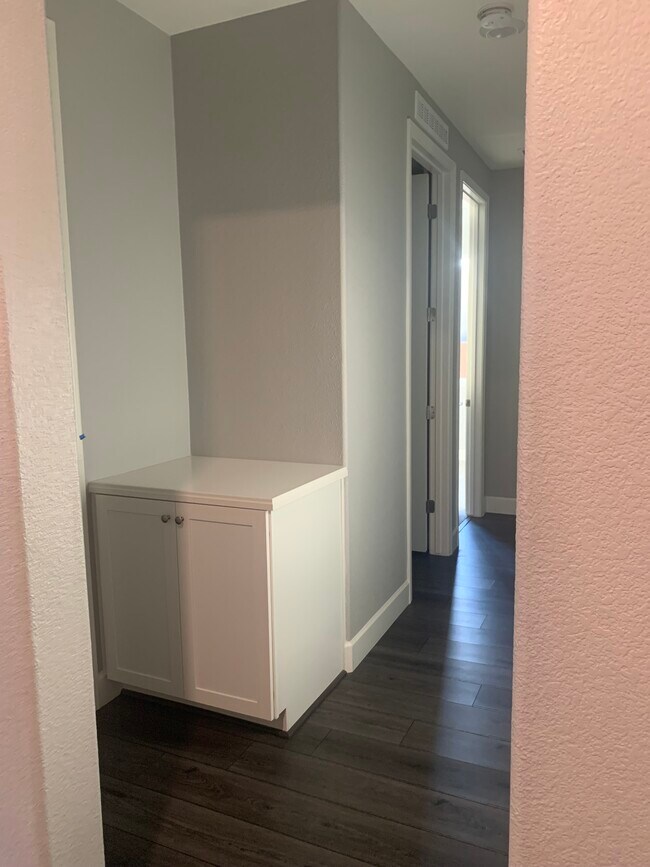 2011 Jalen St, Hollister, CA 95023 - photo 6