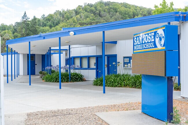 Your children will thrive at San Jose Intermediate School.