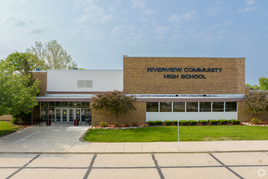 Riverview Community High School is a public institution.