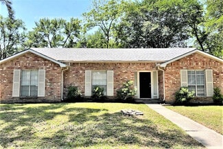 25535 Thistlewaite Ln, Spring, TX 77373