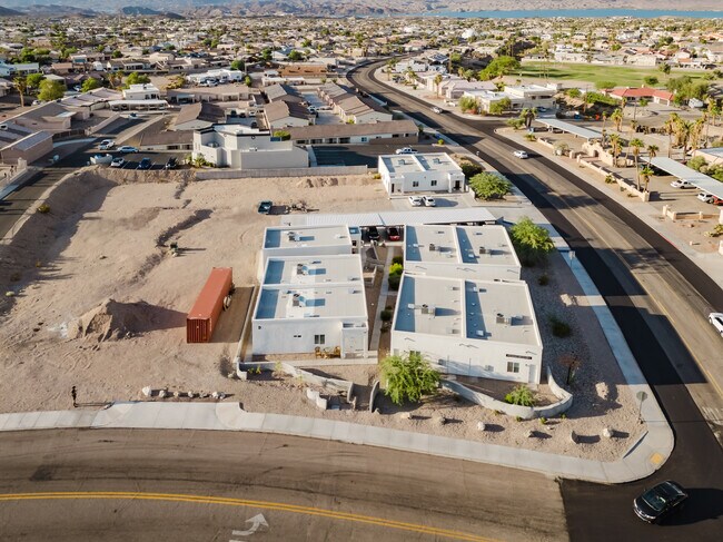 2878 Jamaica Blvd S unit D102, Lake Havasu City, AZ 86406 - photo 6