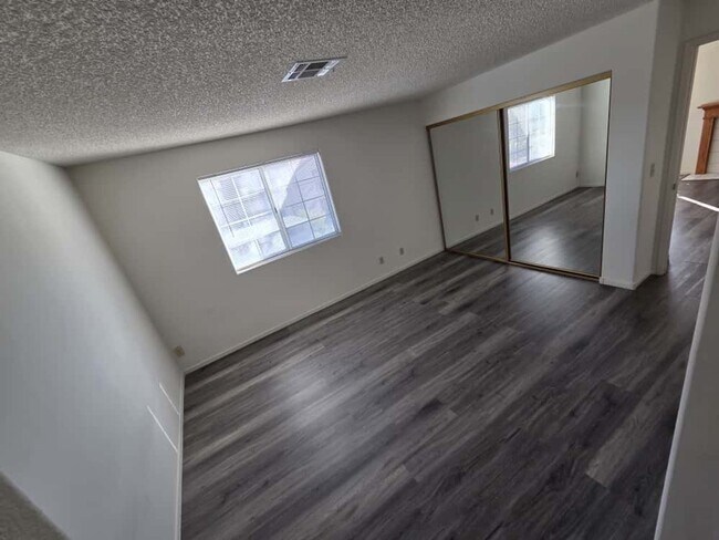 3455 Erva St, Las Vegas, NV 89117 - photo 7