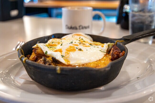 Tasty cast iron skillets and hot coffee are the go in Winston Ridge's breakfast scene.