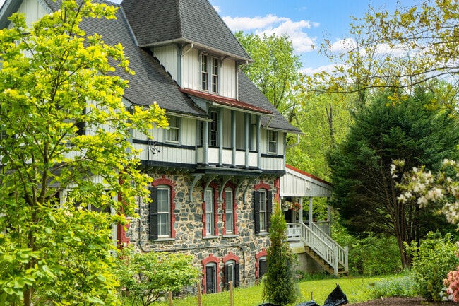 The architectural details on tudor homes in Mt. Washington are wonderfully preserved.