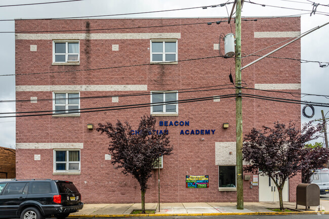 Beacon Christian Academy is located in the Constable neighborhood of Bayonne.