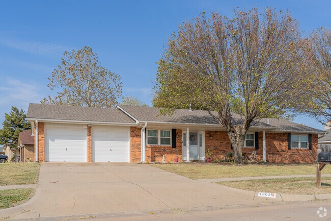 Hunter Hills features mostly brick ranch-style homes, ranging from classic to modern styles.