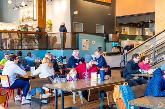 Central Park's Durham Food Hall offers residents tons of quick dining options.