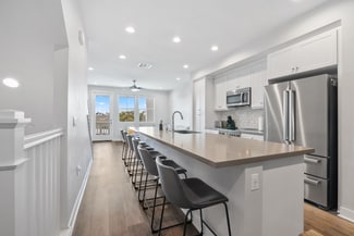 1125 Makena Way, Oceanside, CA 92054