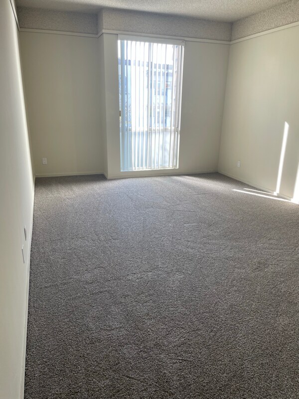 1840 Fairburn Ave unit 408, Los Angeles, CA 90025 - photo 4