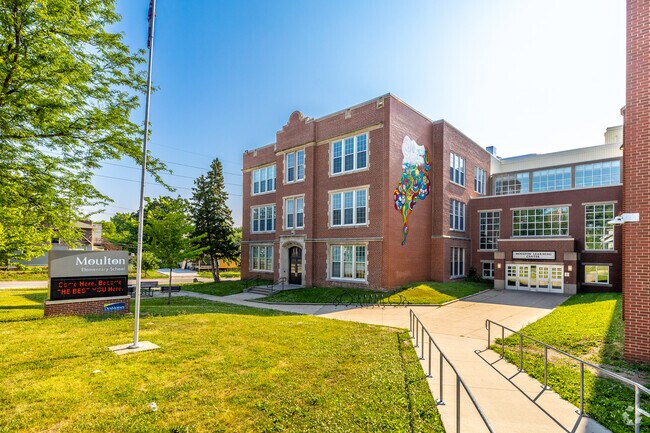 Moulton Elementary School serves Cheatom Park students in grades K-5.