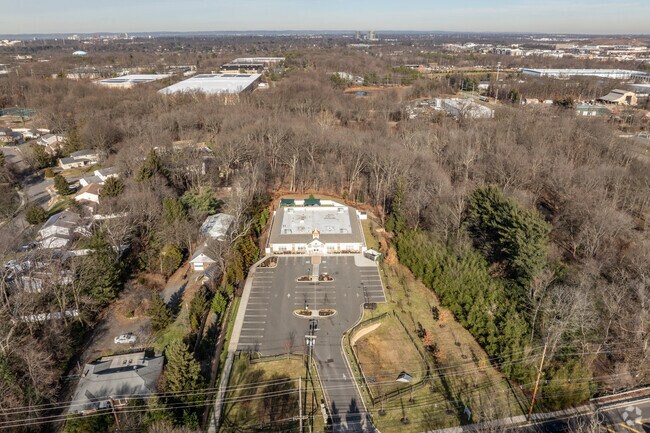 Lightbridge Learning Academy serves East Brunswick.