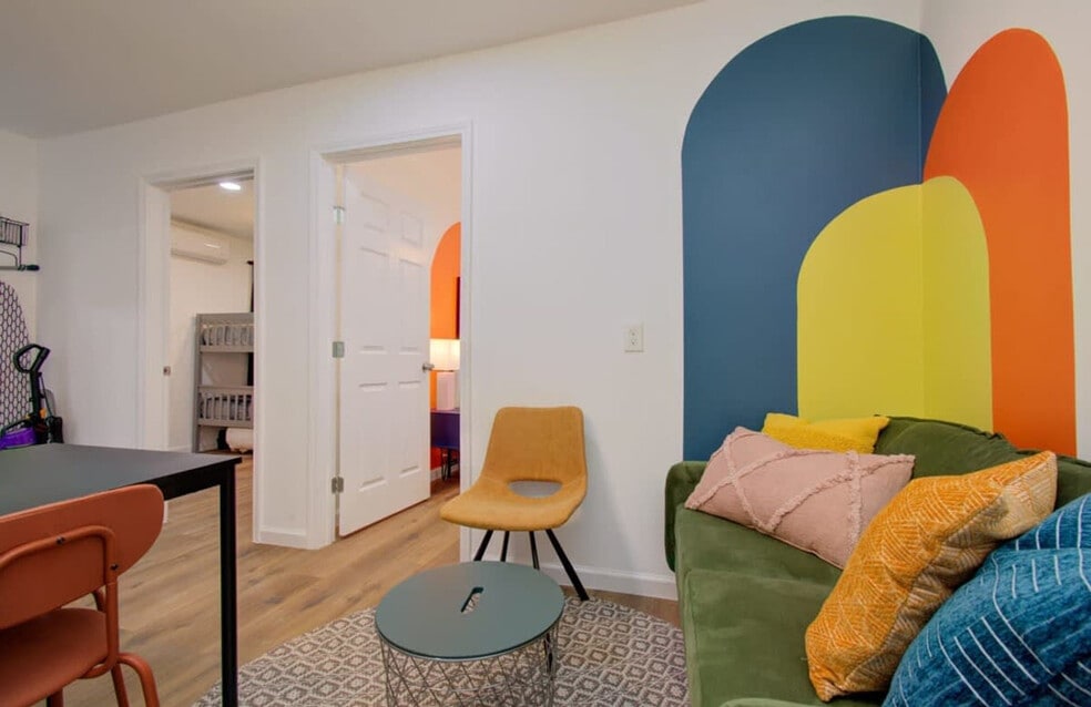 6400 Sherman St unit ID1019620P, Houston, TX 77011 - photo 1