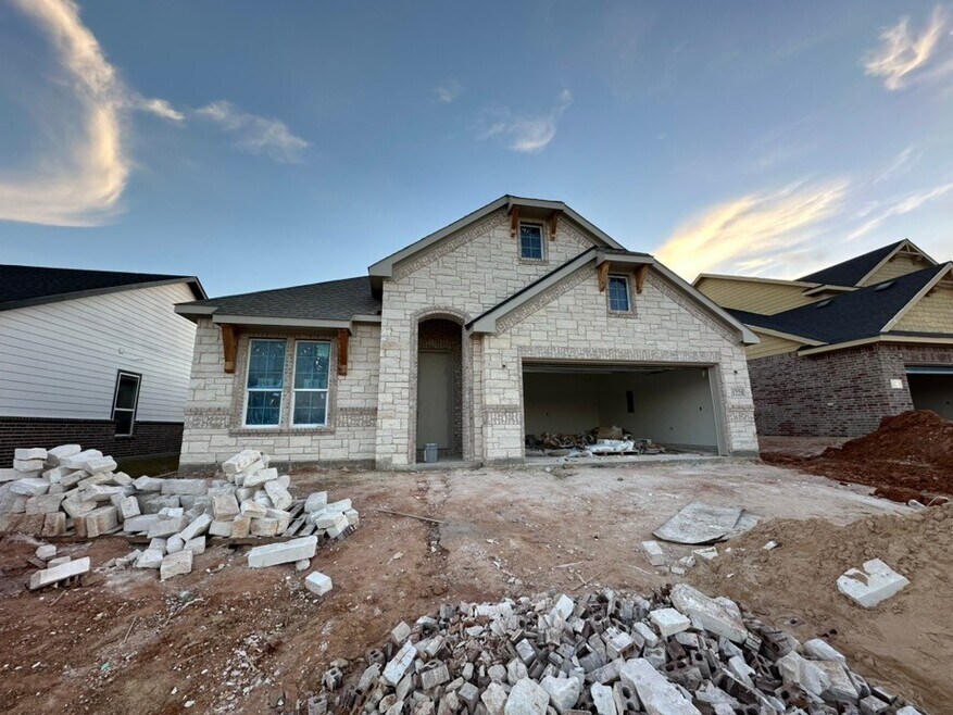 1228 Sabine River Ln, Springtown, TX 76082 - photo 1