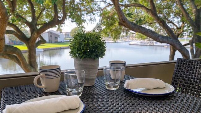 12100 Melville Dr unit 610F, Montgomery, TX 77356 - photo 7