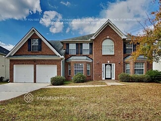 372 Othello Dr, Hampton, GA 30228
