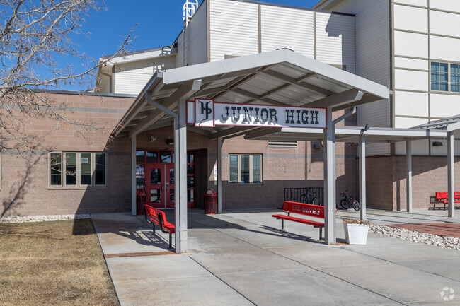Extracurricular clubs at Huntley Project Junior High School enrich student experiences.
