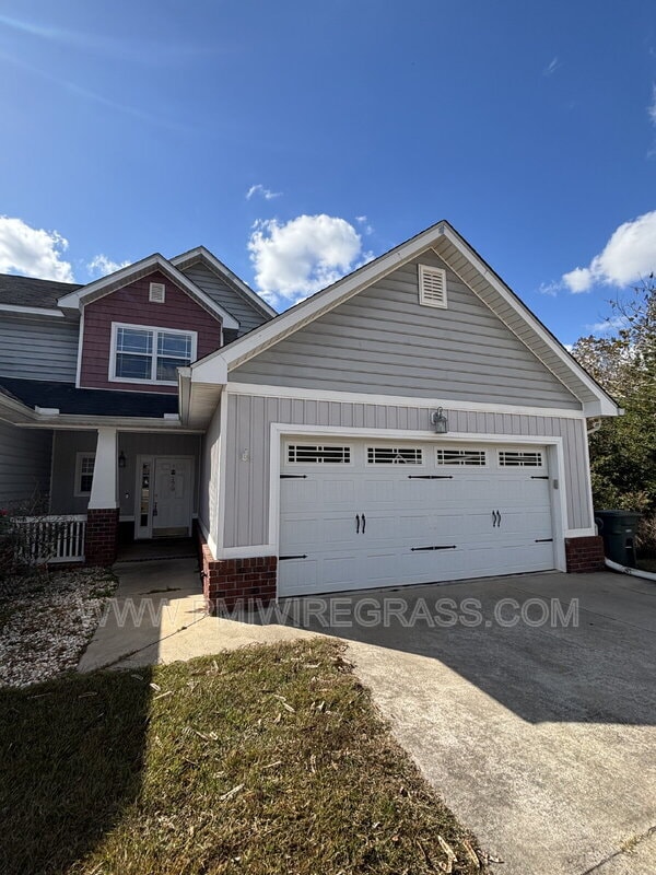 229 Charleston Dr, Enterprise, AL 36330