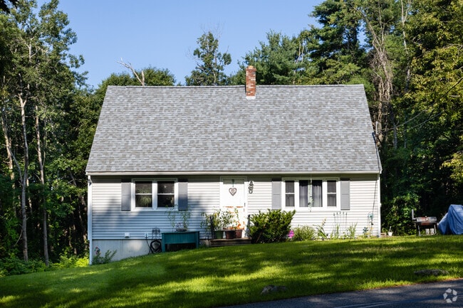 This classic Cape is typical in York.