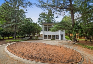 11 Patterson Rd, Lexington, MA 02421