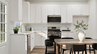 123 Milledge Commons Dr, Milledgeville, GA 31061