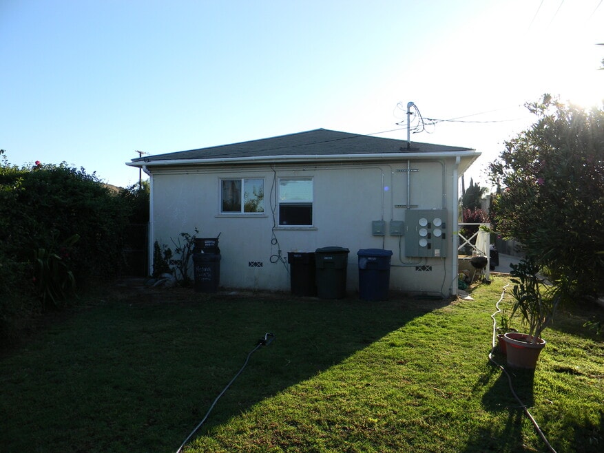 26025 Cypress St unit 2, Lomita, CA 90717 - photo 1