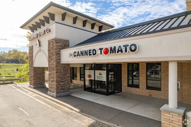 Canned Tomato is a quality establishment in North Huntingdon.