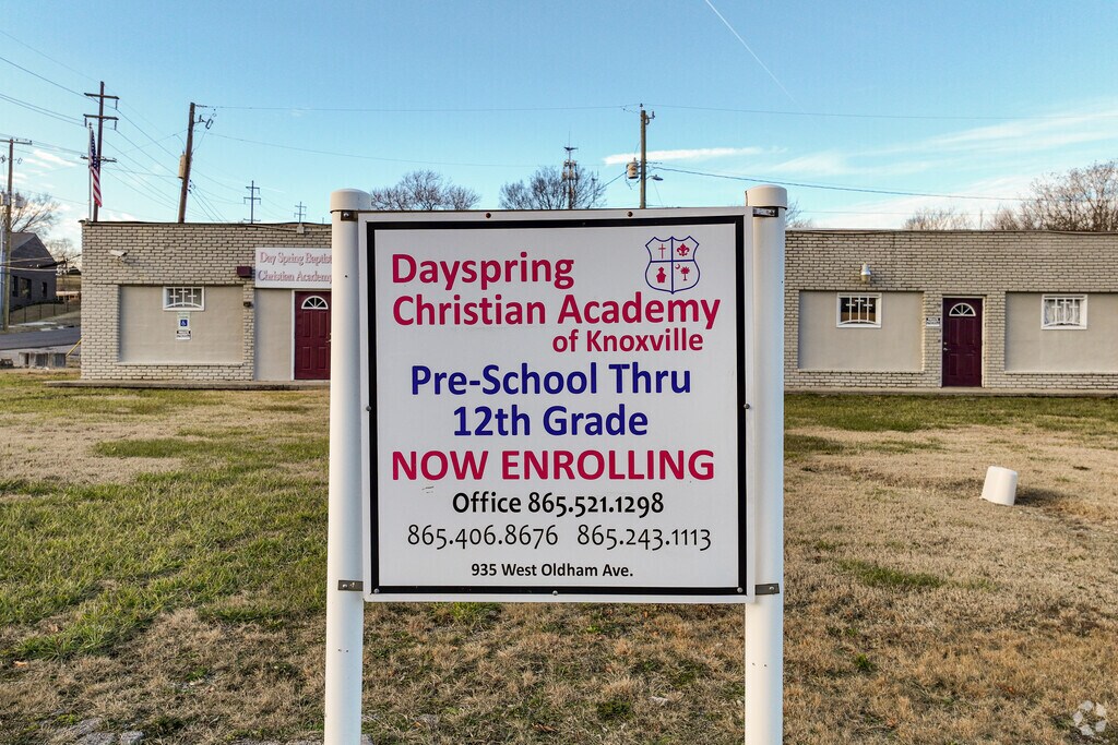 Dayspring Baptist Christian Academy enrolls about 20 students.