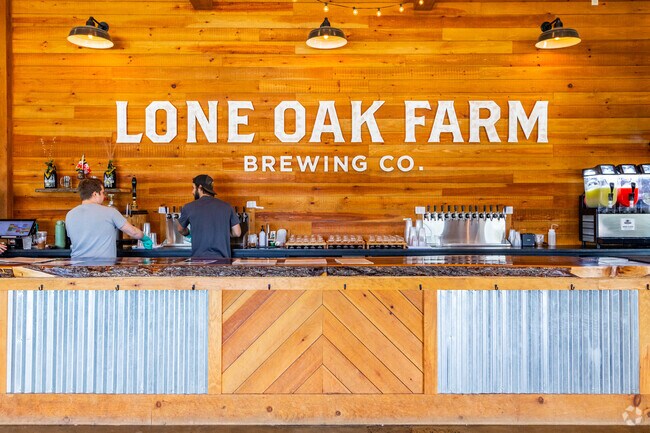 Lone Oak Farm in north Olney is a great place for a pint and some fresh air with friends.