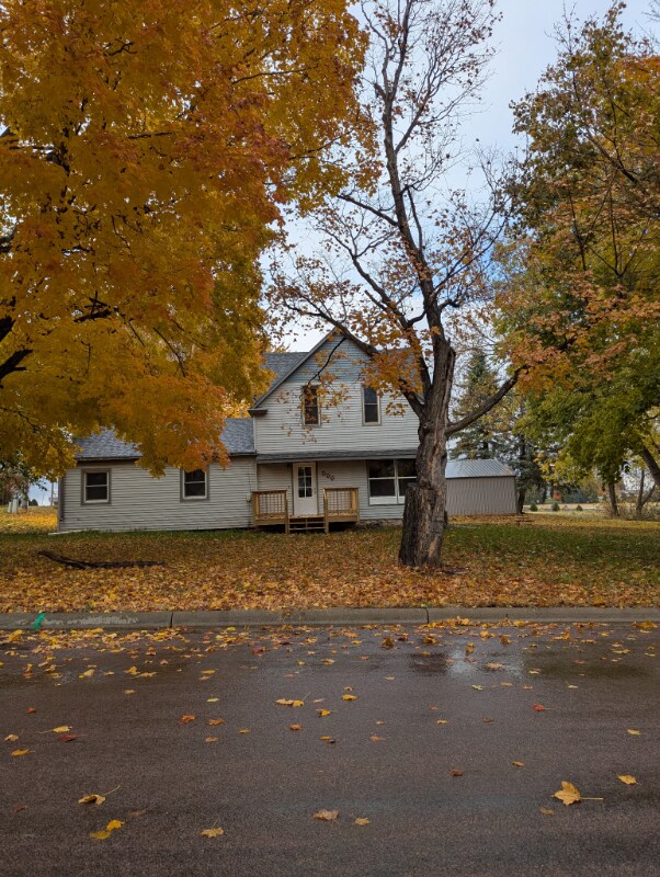 500 Skyview Ave, Lafayette, MN 56054 - photo 2