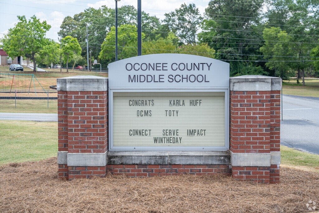 Oconee County Middle School is a highly sought after school in the area.