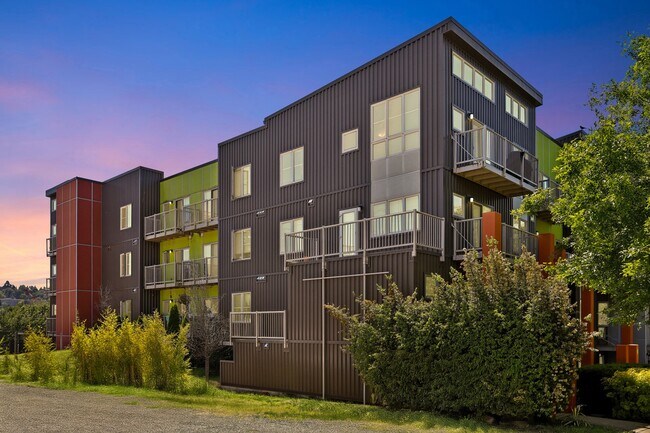 REV Fremont, Seattle, WA 98107 - photo 6