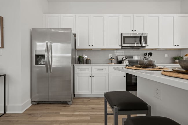 Cascadia at Highland Creek, Charlotte, NC 28269 - photo 4