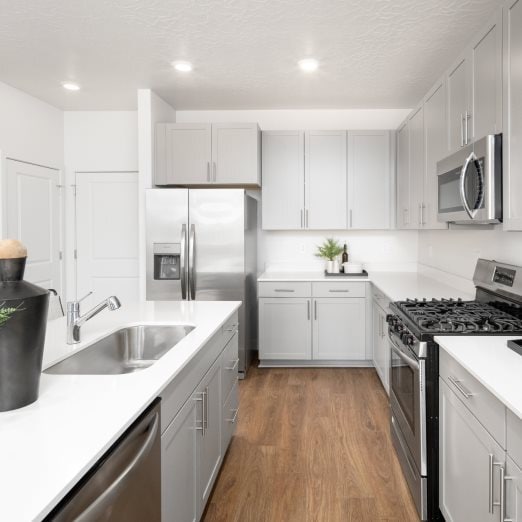 1924 N Golden Ruby Dr unit 36041377, Saratoga Springs, UT 84045 - photo 5